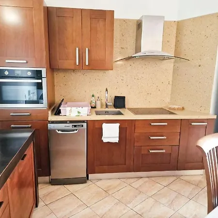 Parque Royale 1 * Адехе